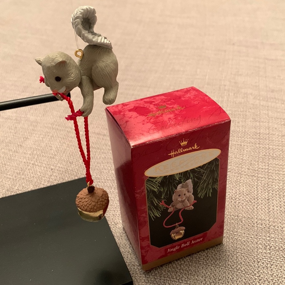 Hallmark Keepsake Ornament JINGLE BELL JESTER 1997 with Original Box Christmas